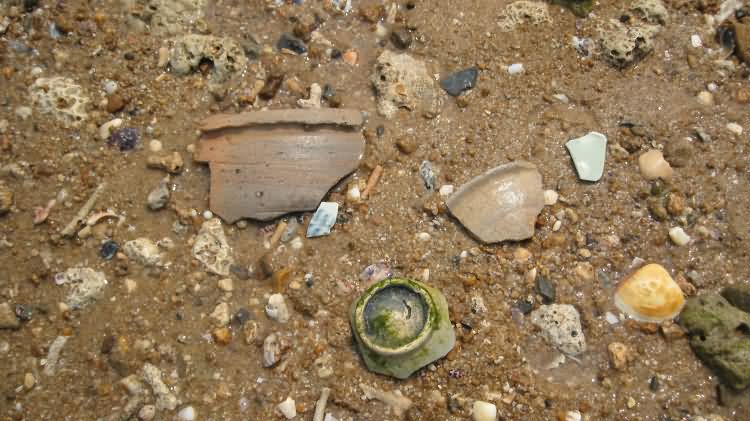 新港清代瓷器水下遗物点