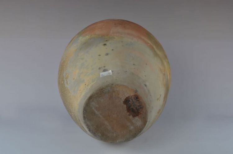 明代青褐釉莲花六耳陶瓮