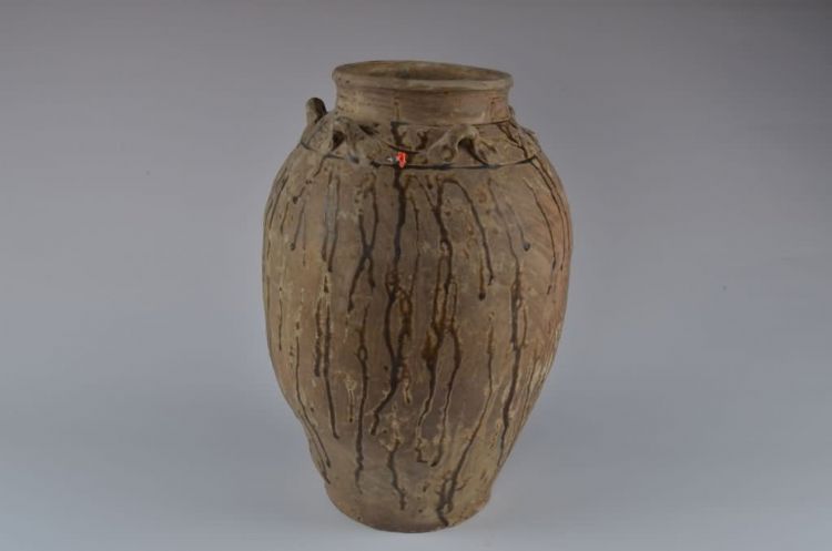 明代流褐釉弦纹六耳陶瓮