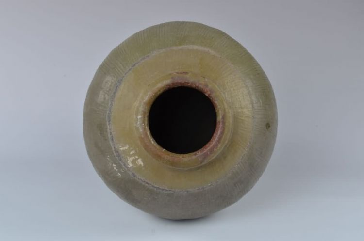 清代青黄釉弦纹陶罐