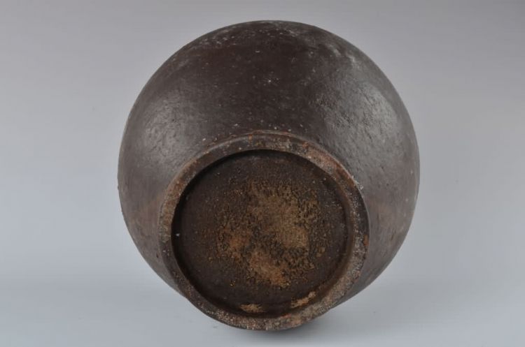 明代黑釉五耳陶壶