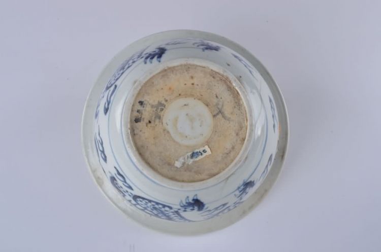 清代青花双龙纹香炉