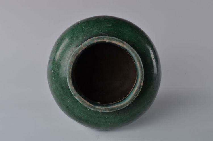 清代绿釉陶罐