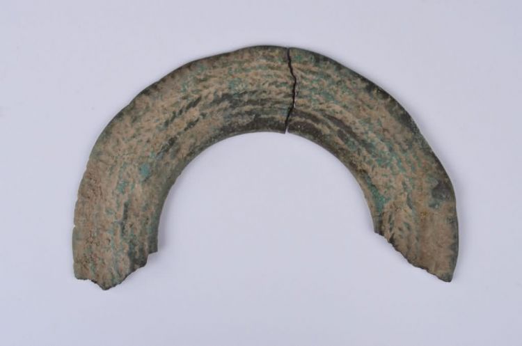 战国绹纹环形器