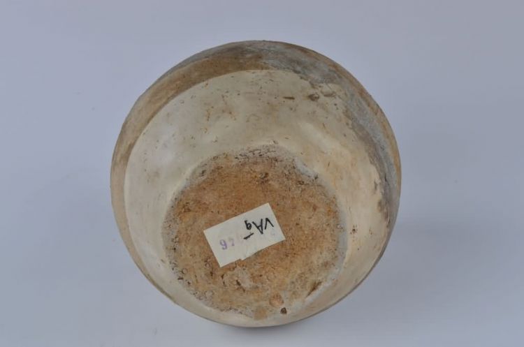 明代青釉二耳鸡首陶壶