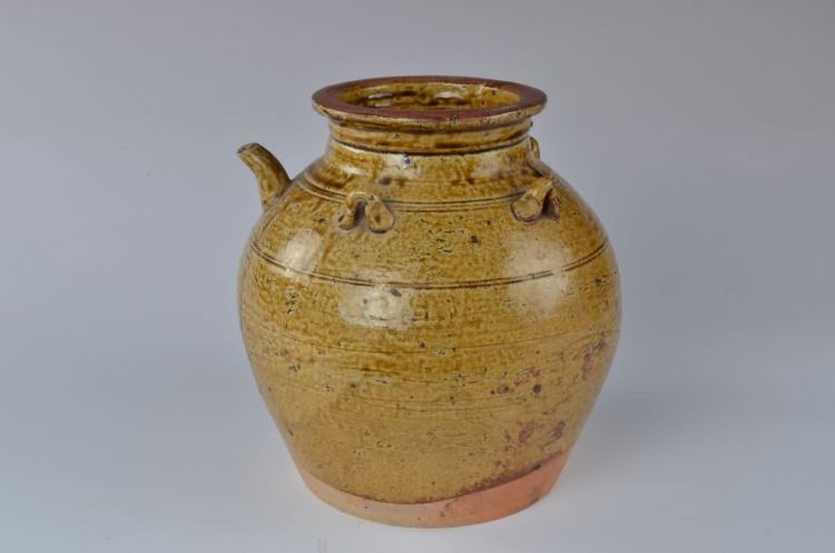 清青黄釉四耳瓷壶