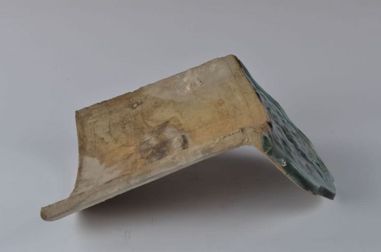 清代绿釉牡丹花纹滴水