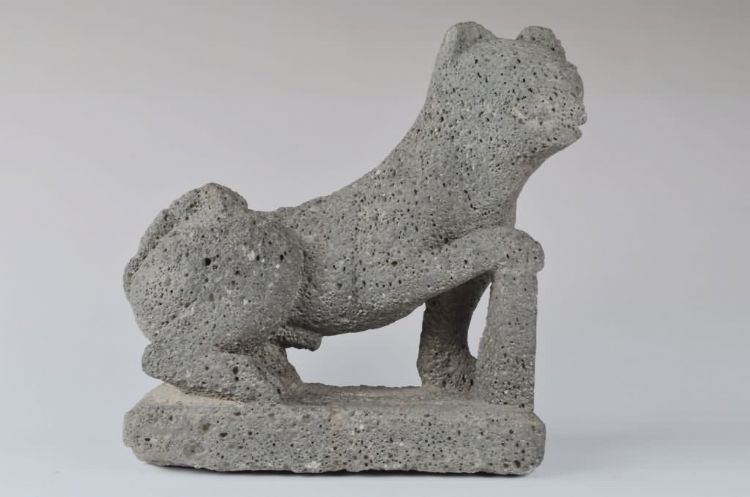 清代石狗雕像