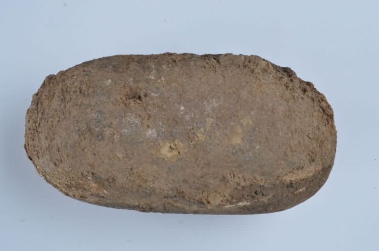 旧石器时代铁钱洞石砧