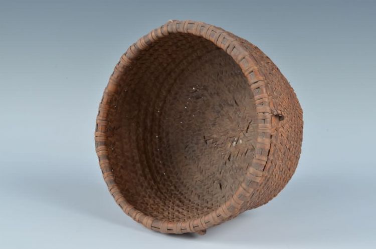 现代黎族四系籐箩