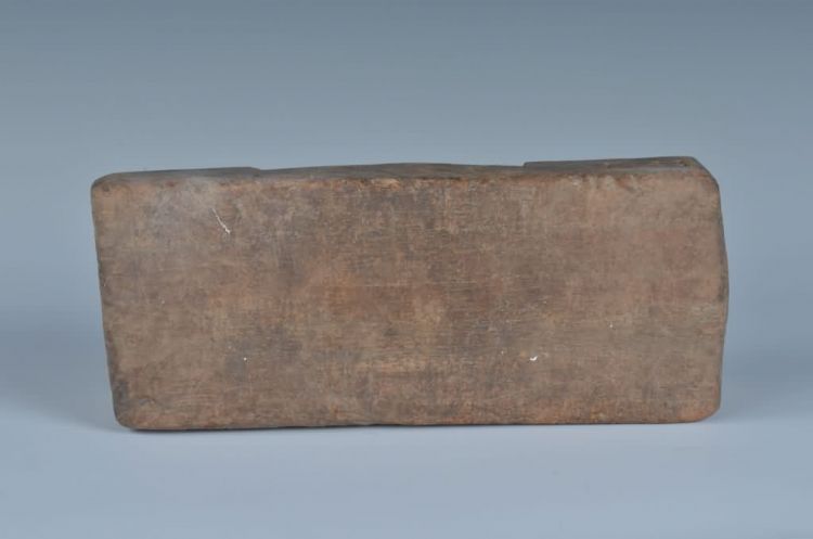 现代黎族独木枕