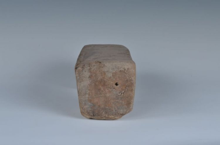 现代黎族独木枕