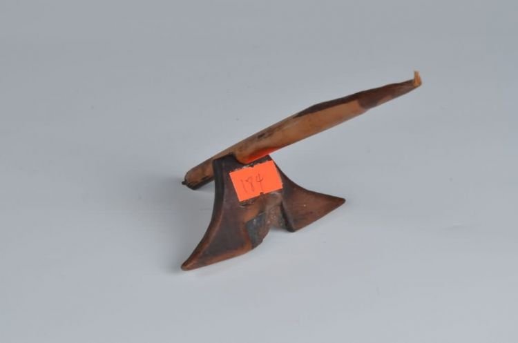 现代黎族手稔刀