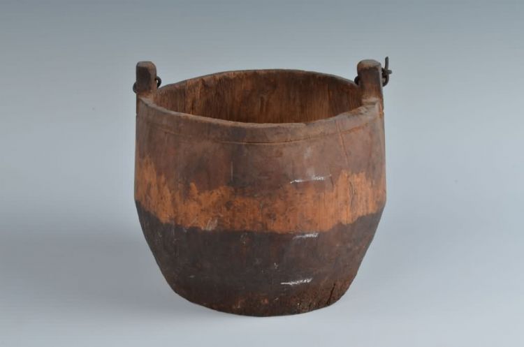 现代黎族双耳竹碗