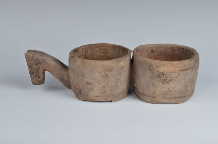 现代黎族独木双联罐