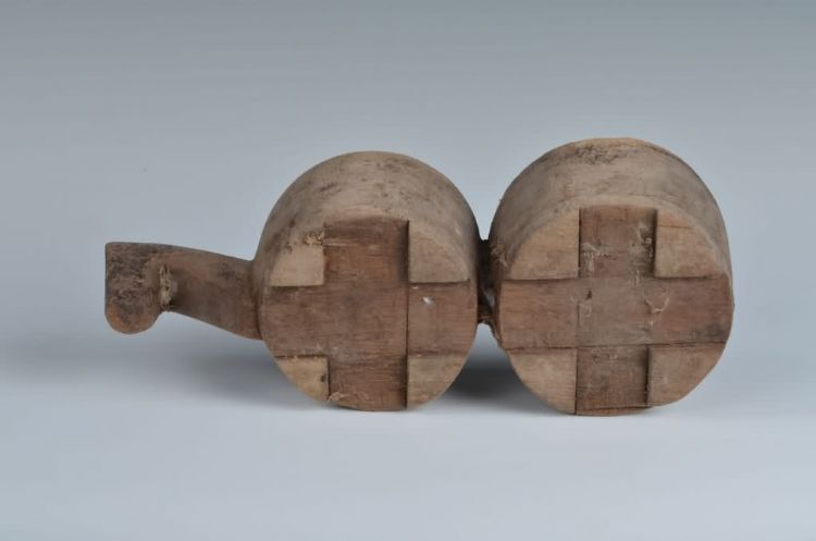 现代黎族独木双联罐