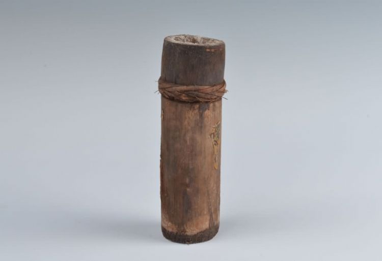 现代黎族竹盐筒