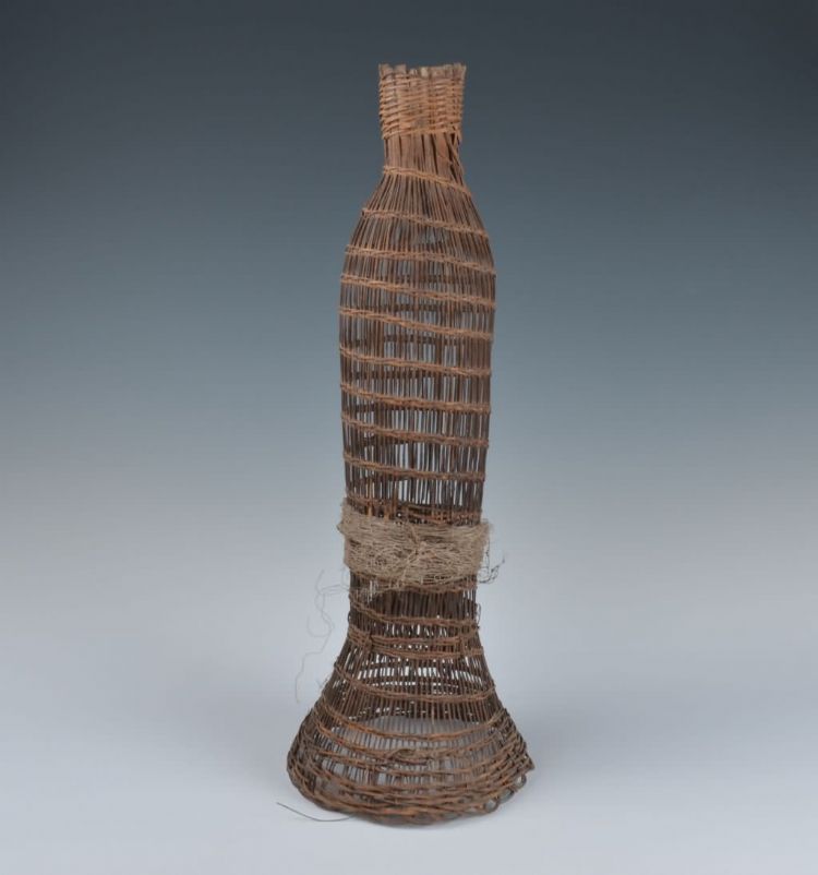 现代黎族竹鱼篓