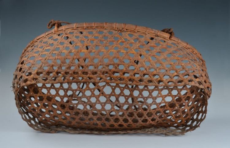 现代黎族竹摇篮