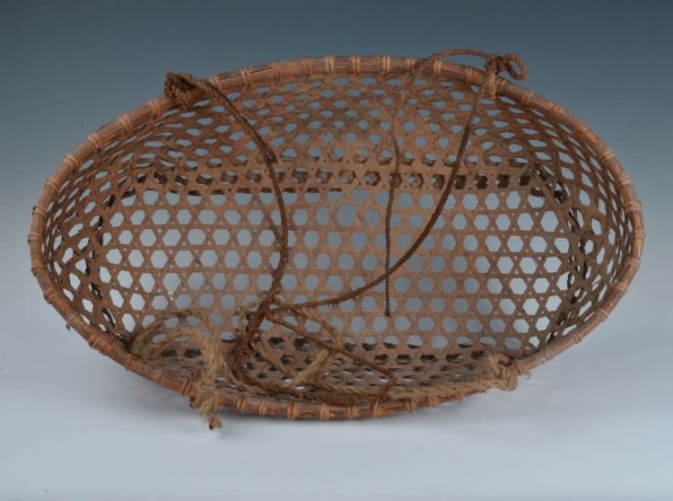 现代黎族竹摇篮