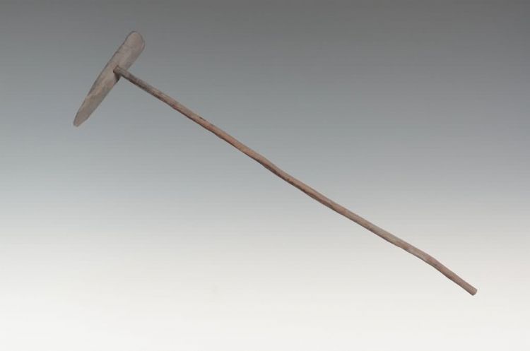 现代黎族晒谷耙