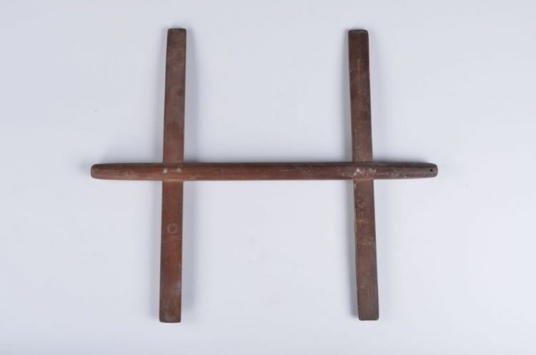 现代黎族绕线架