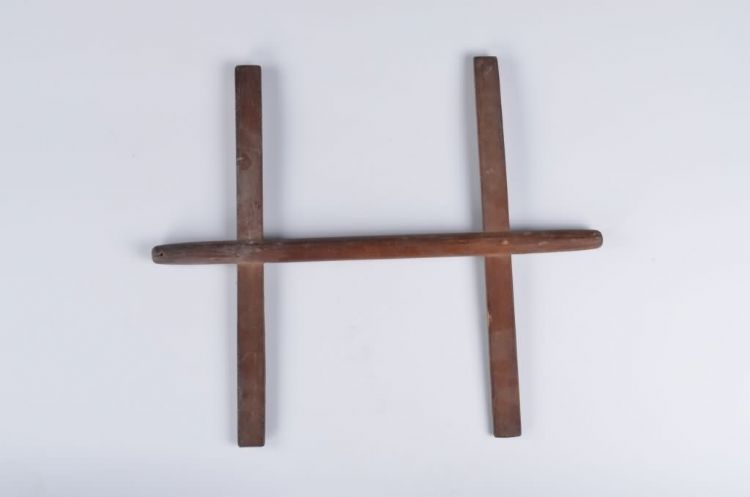 现代黎族绕线架