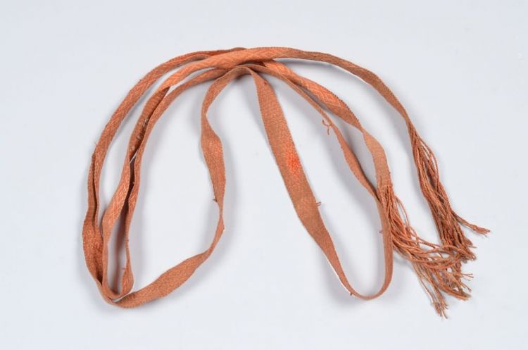 现代黎族菱形纹腰带