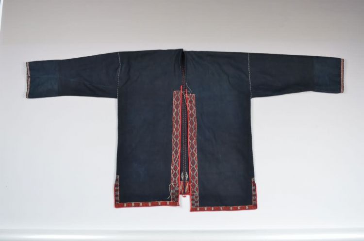 现代黎族哈方言区女上衣