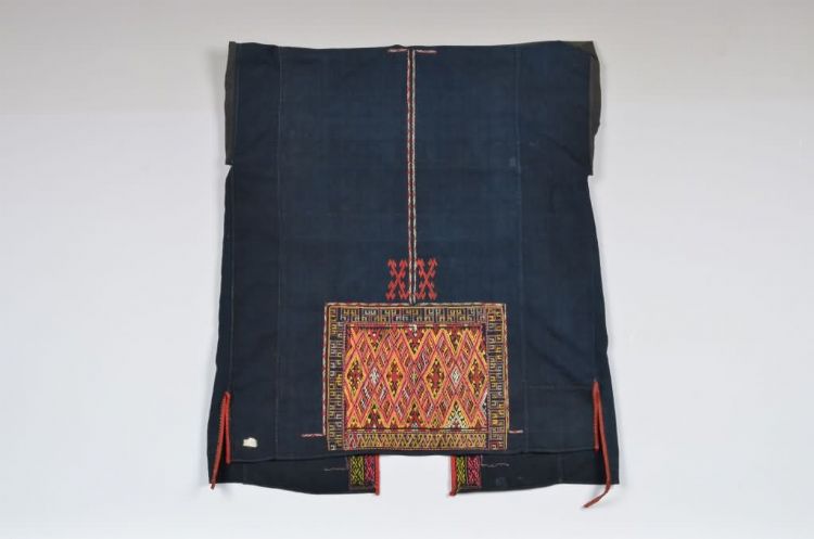 现代黎族哈方言区女上衣