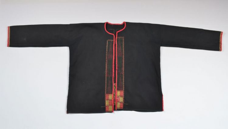 现代黎族杞方言区女上衣