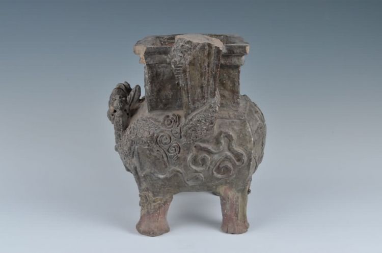 清代青釉福禄寿陶香炉