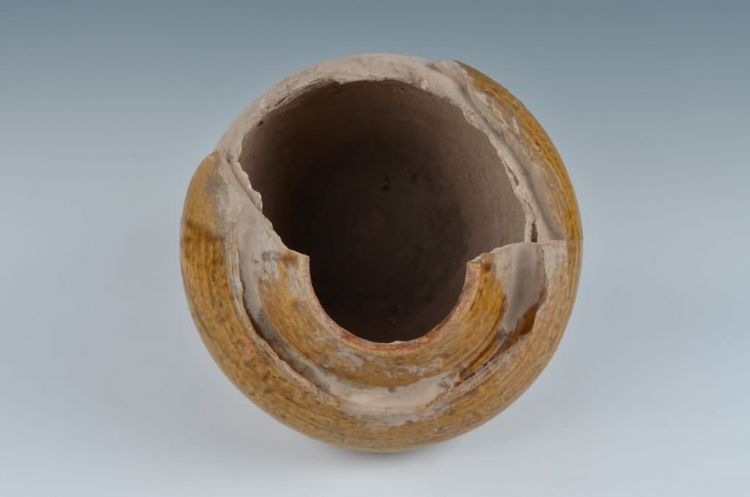 民国黄釉双沿无耳瓮