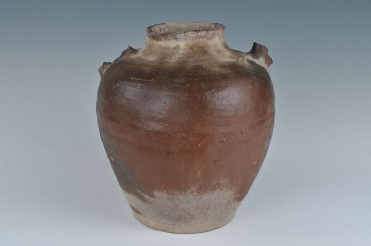 民国褐釉单耳壶