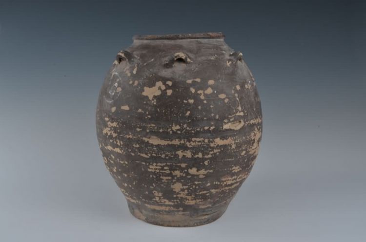 清代酱釉六耳罐