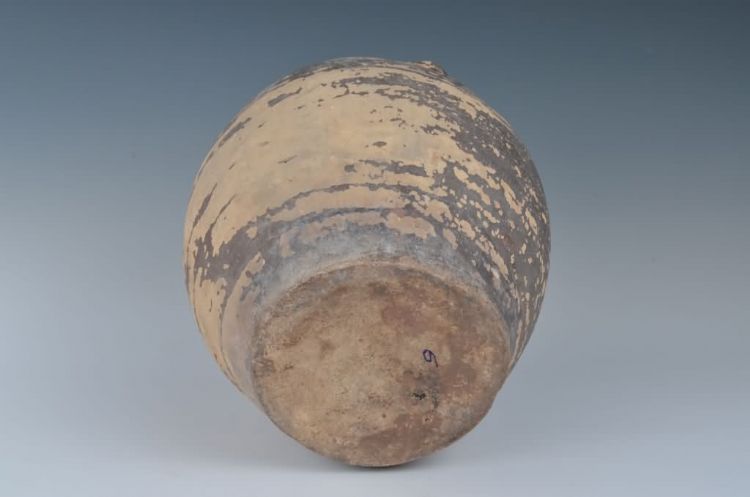 清代酱釉六耳罐